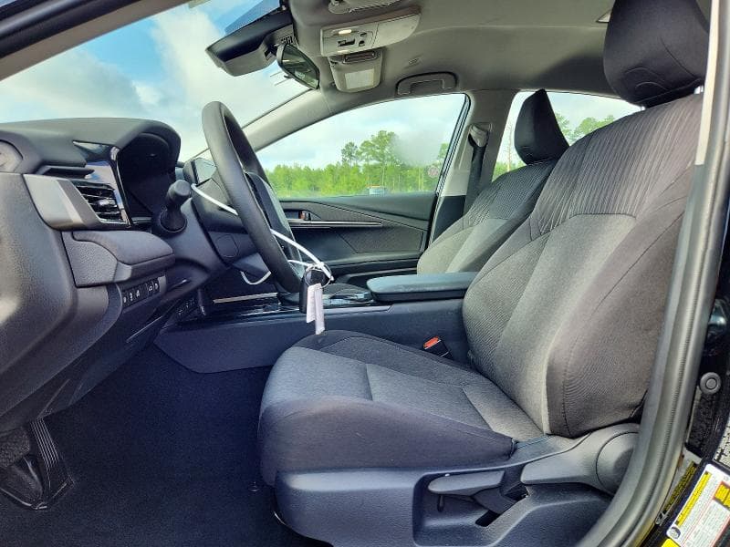 2026 TOYOTA CAMRY LE 7