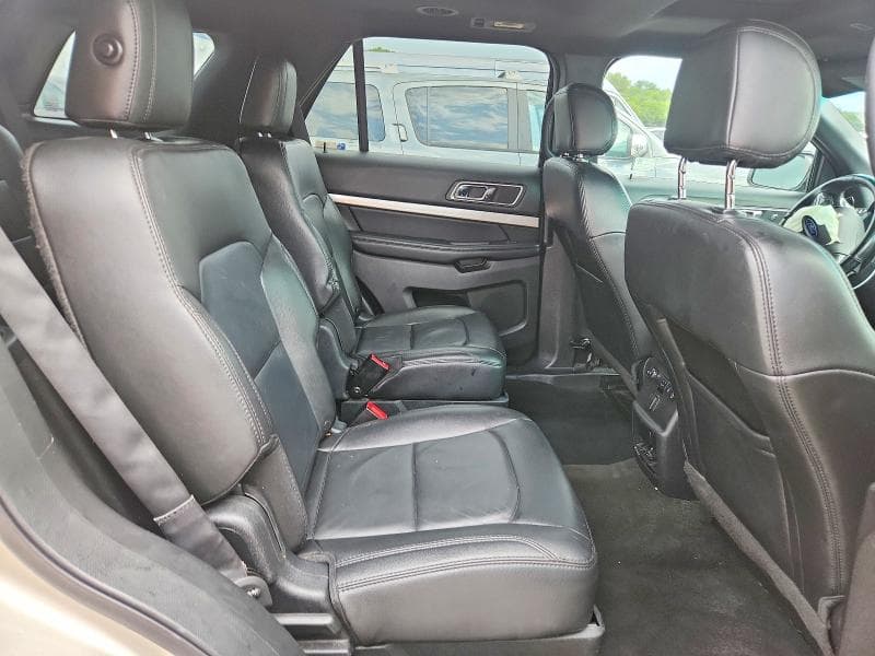 2017 FORD EXPLORER XLT 11