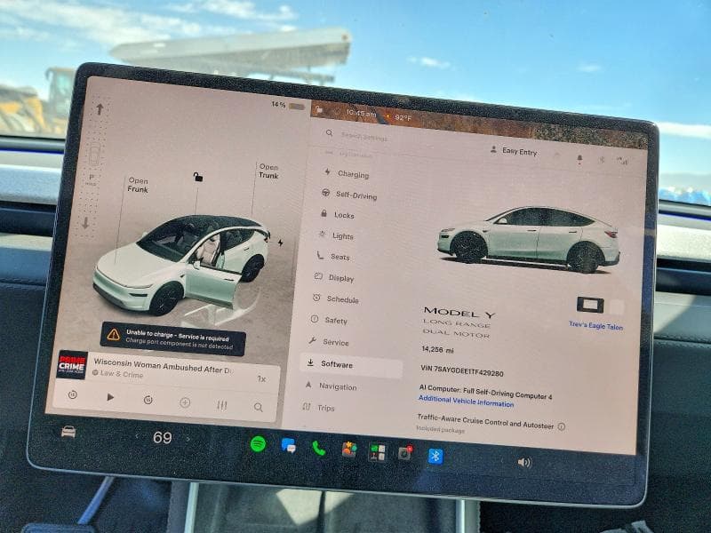 2026 TESLA MODEL Y 9