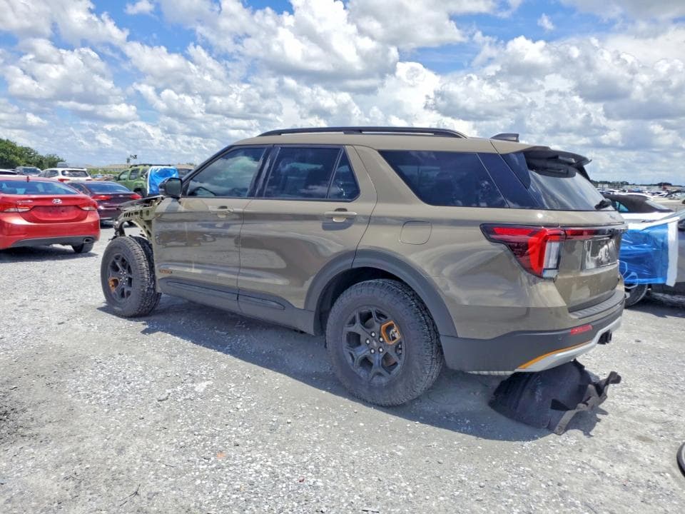 2026 FORD EXPLORER TREMOR 2