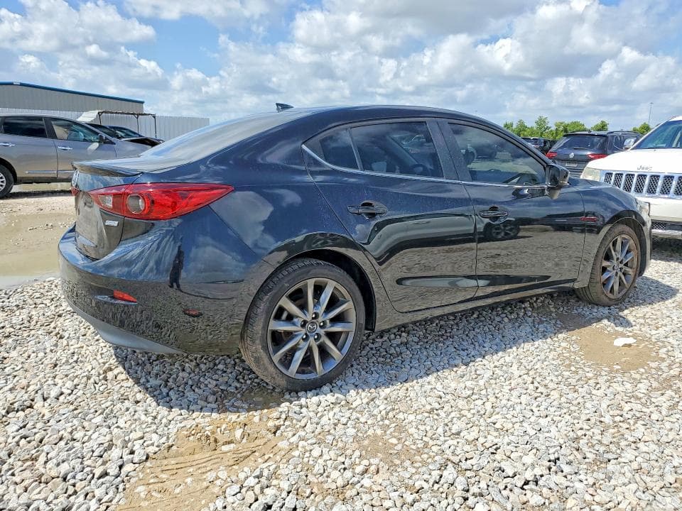 2018 MAZDA 3 TOURING 3