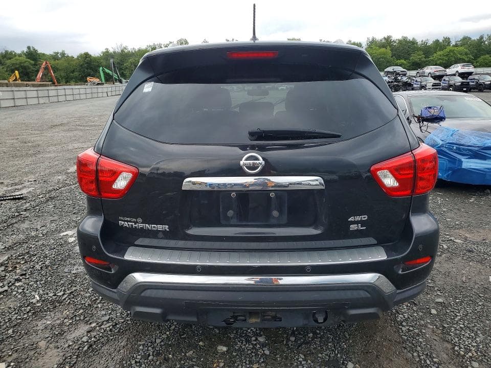 2017 NISSAN PATHFINDER SL 6
