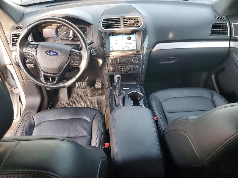 2017 FORD EXPLORER XLT 8