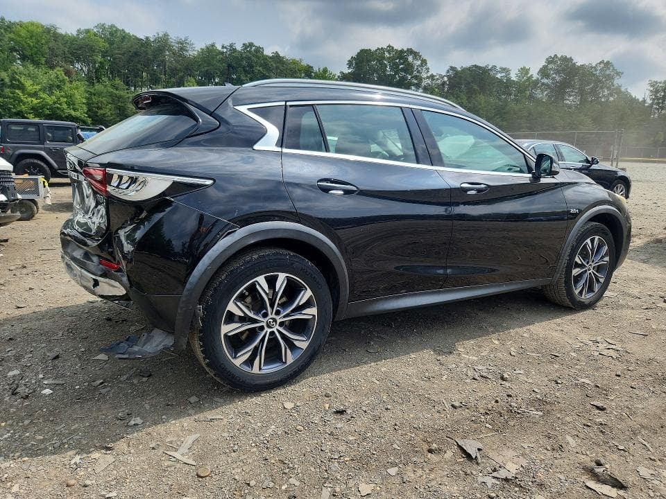 2018 INFINITI QX30 PREMIUM 3