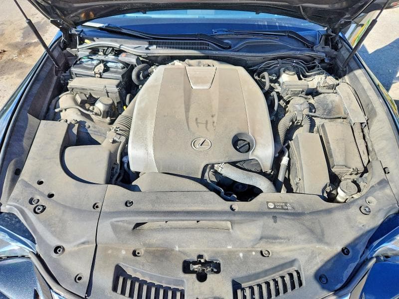 2017 LEXUS RC 300 11