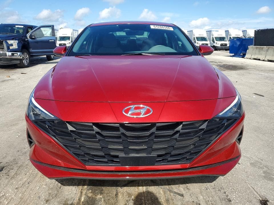 2023 HYUNDAI ELANTRA SEL 5