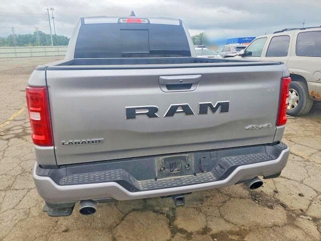 2025 RAM 1500 LARAMIE 6