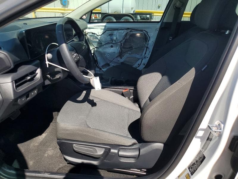 2025 KIA K4 LX 7
