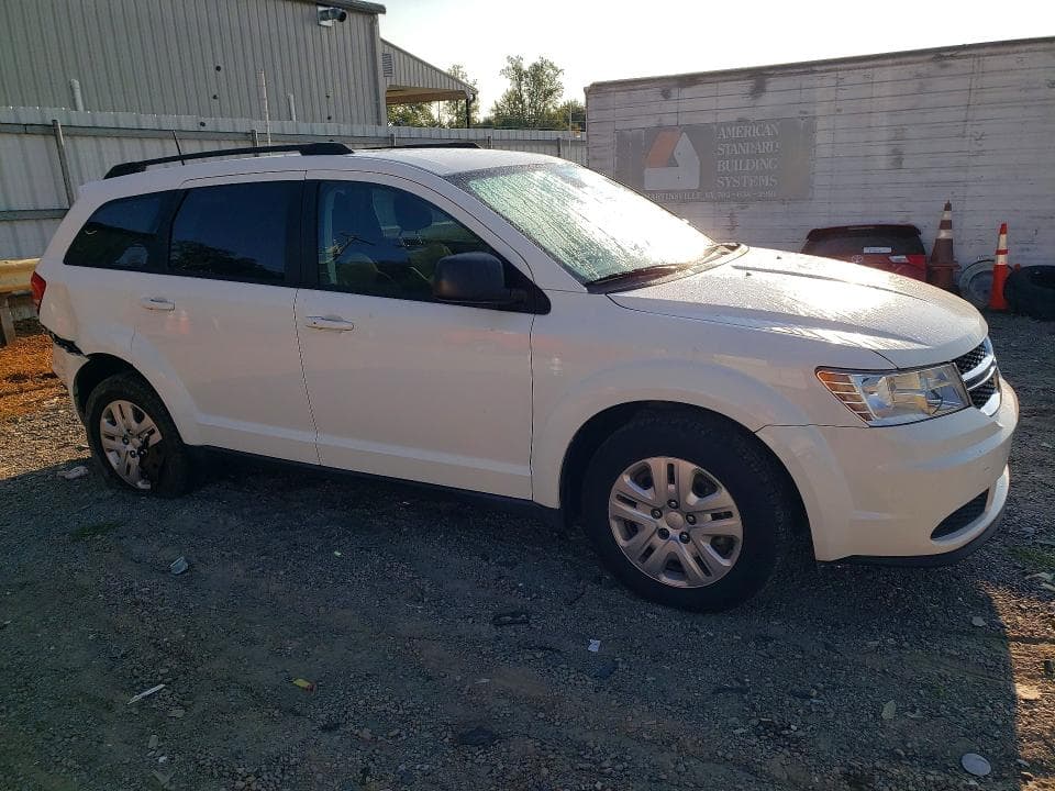2019 DODGE JOURNEY SE 4