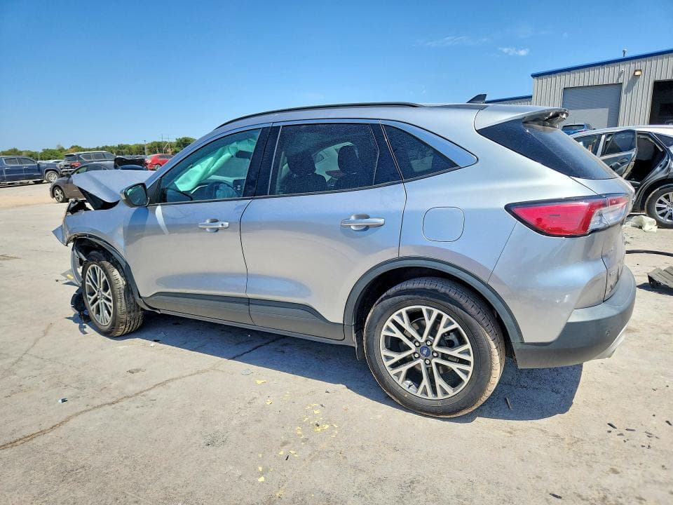 2021 FORD ESCAPE SEL 2