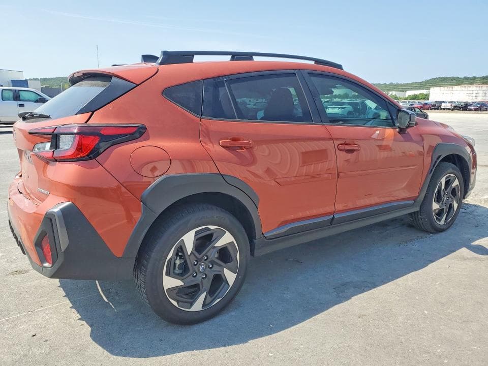 2025 SUBARU CROSSTREK LIMITED 3