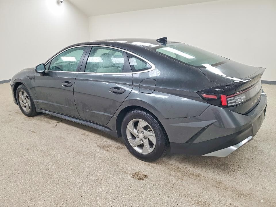 2025 HYUNDAI SONATA SE 2