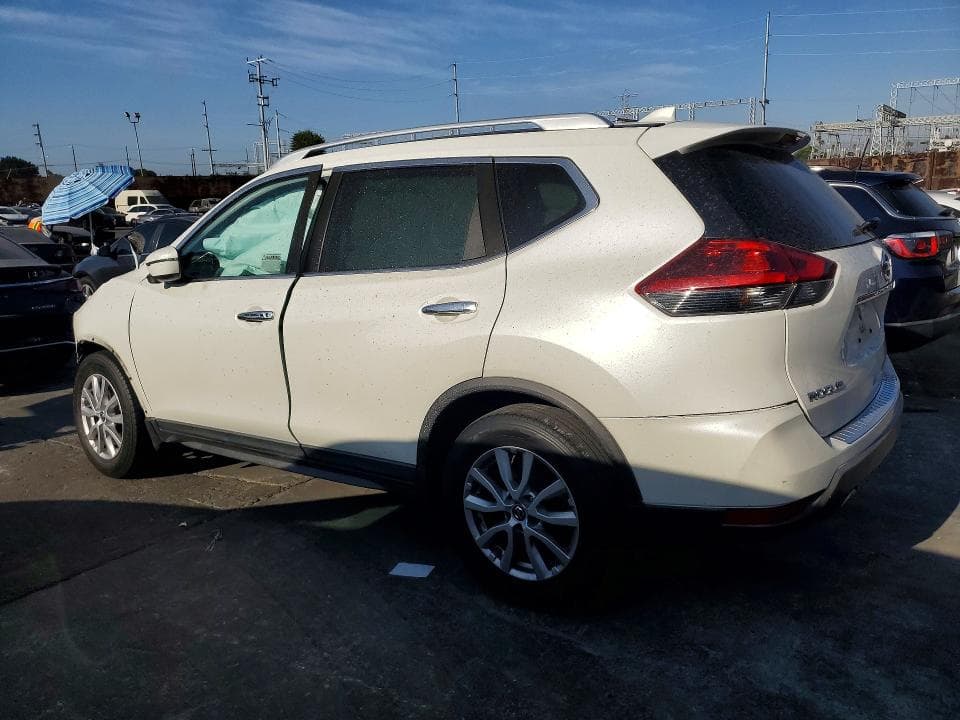 2018 NISSAN ROGUE SV 2