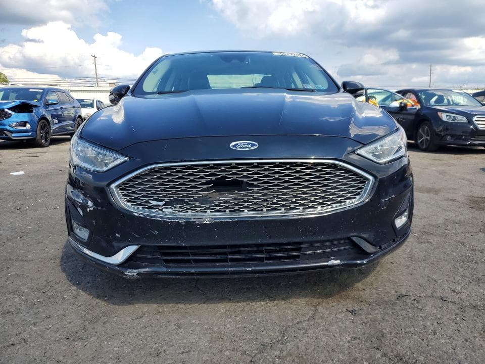 2019 FORD FUSION TITANIUM 5