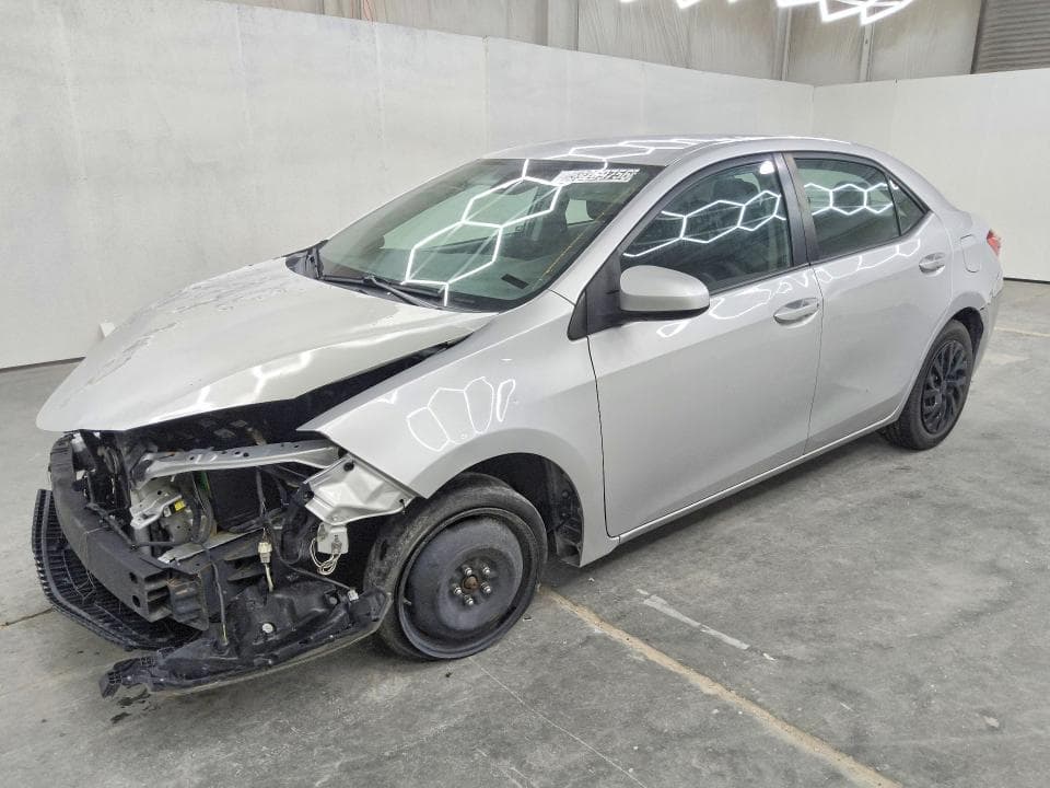 2018 TOYOTA COROLLA LE