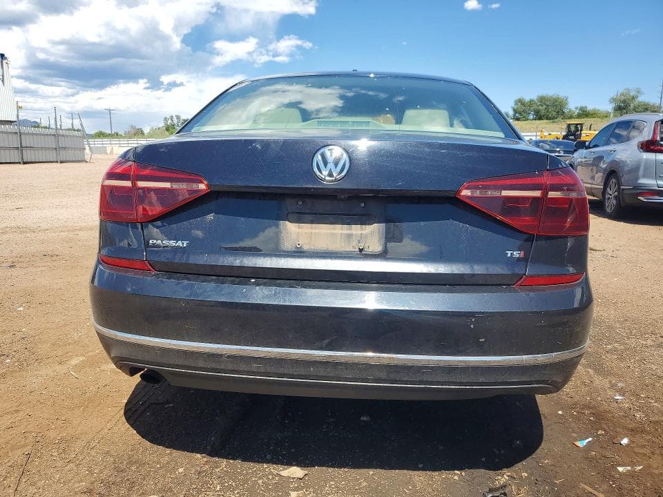 2018 VOLKSWAGEN PASSAT S 6