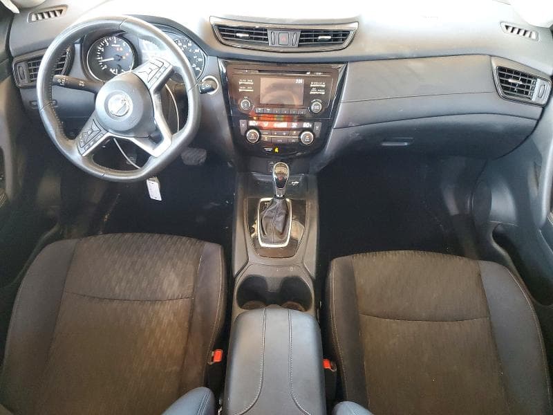 2017 NISSAN ROGUE SV 8