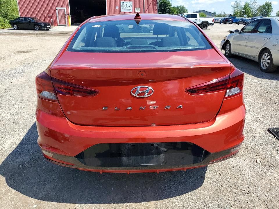 2019 HYUNDAI ELANTRA SE 6