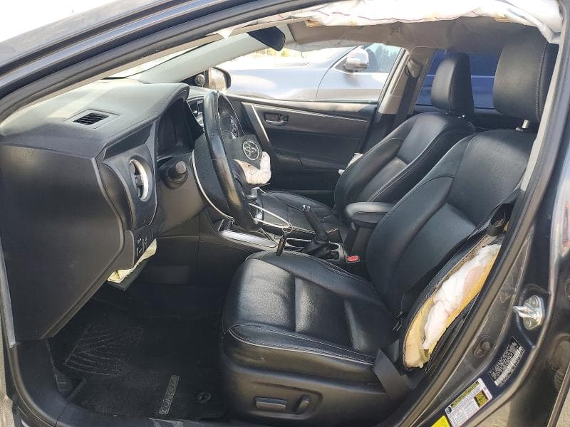 2018 TOYOTA COROLLA XLE 7