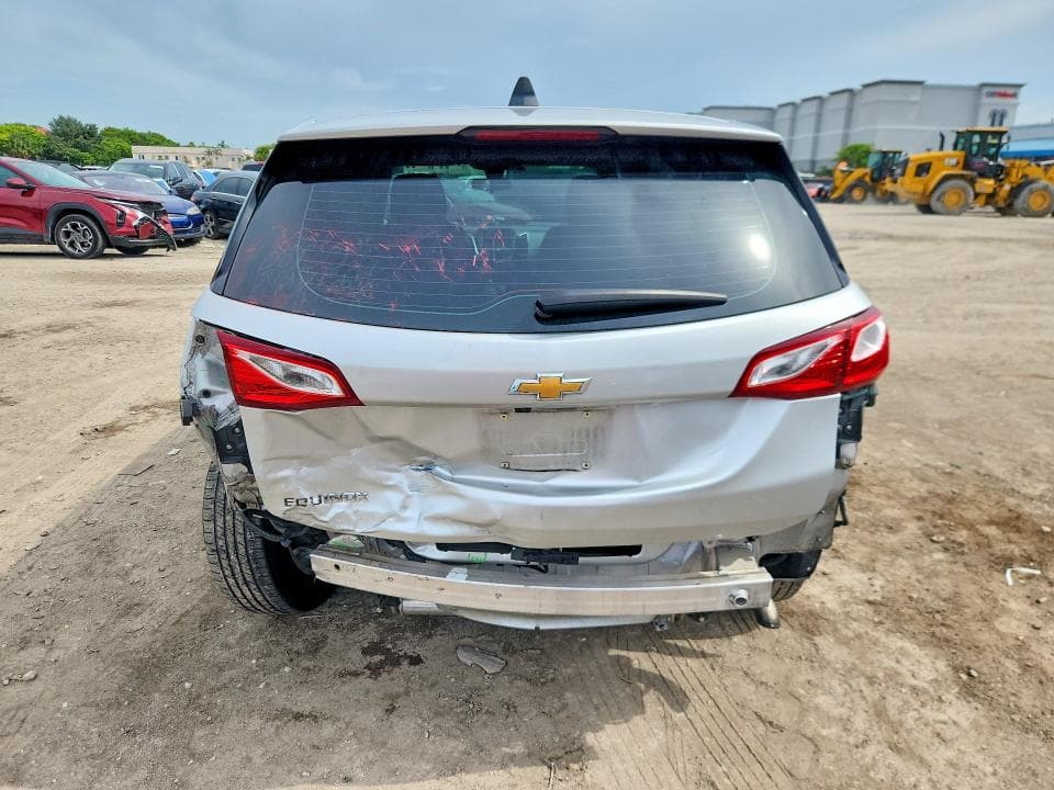 2020 CHEVROLET EQUINOX LS 6