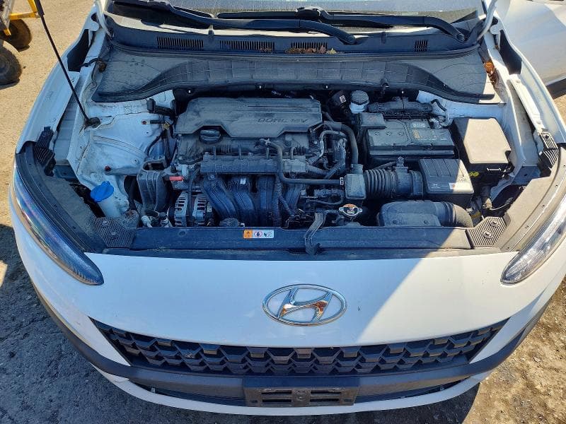 2022 HYUNDAI KONA SE 11