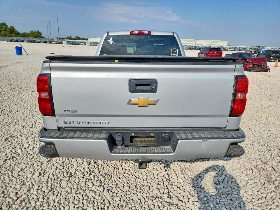 2017 CHEVROLET SILVERADO K1500 CUSTOM 6