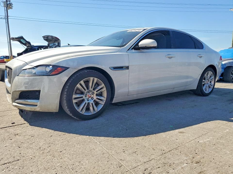 2017 JAGUAR XF PREMIUM