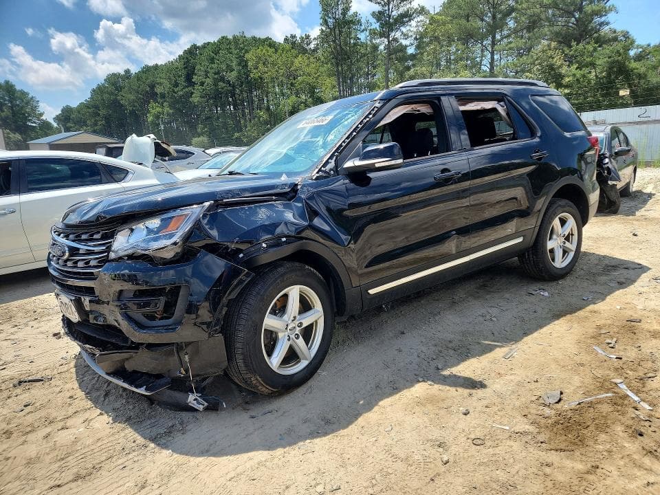 2017 FORD EXPLORER XLT - 1
