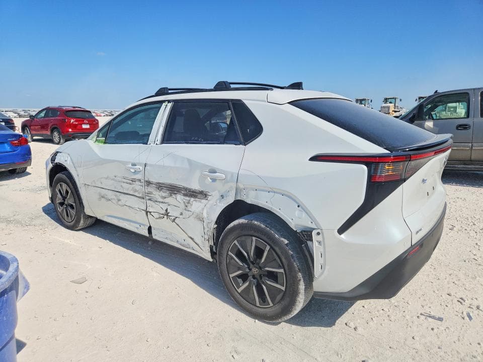 2026 TOYOTA BZ XLE PLUS 2