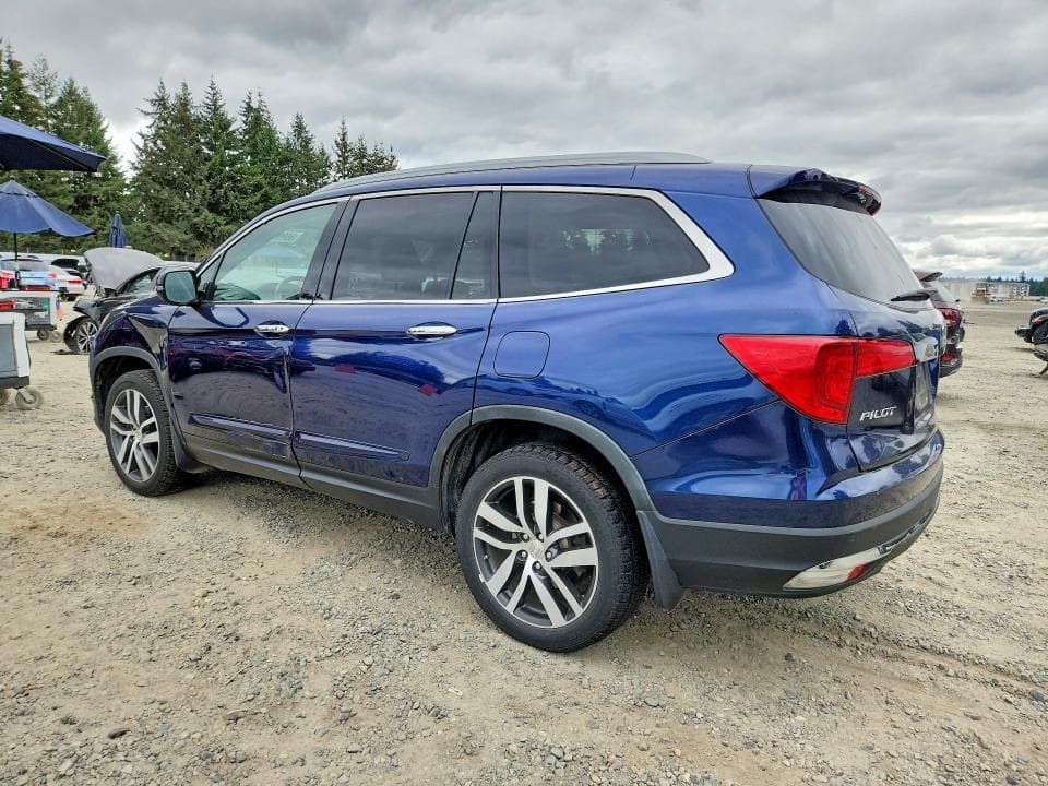 2017 HONDA PILOT TOURING 2
