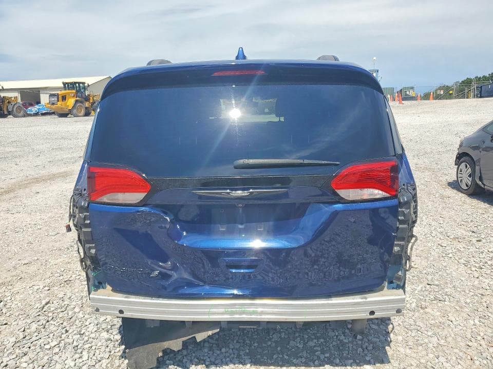 2018 CHRYSLER PACIFICA TOURING L 6
