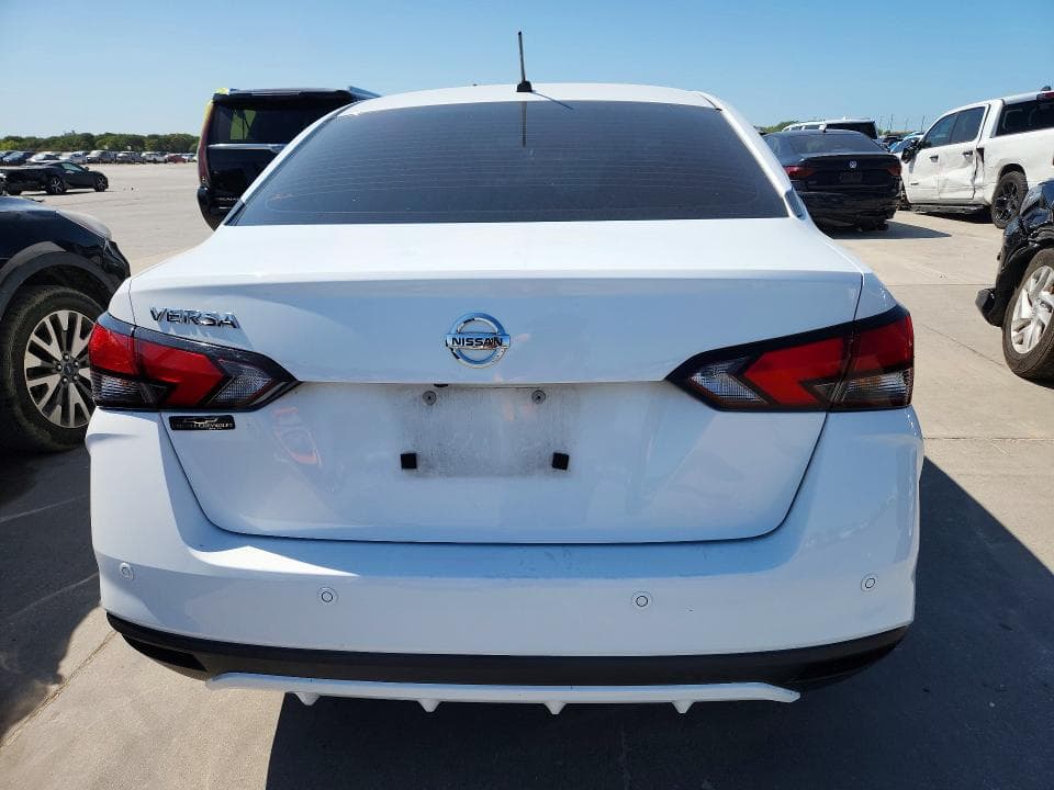 2021 NISSAN VERSA S 6