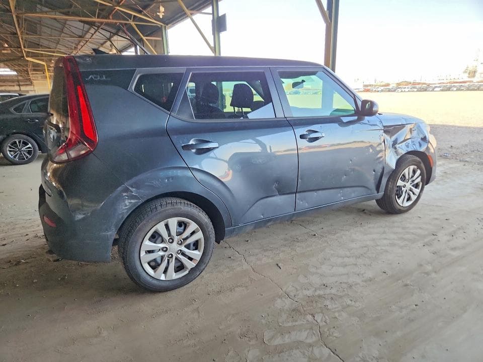 2021 KIA SOUL LX 3