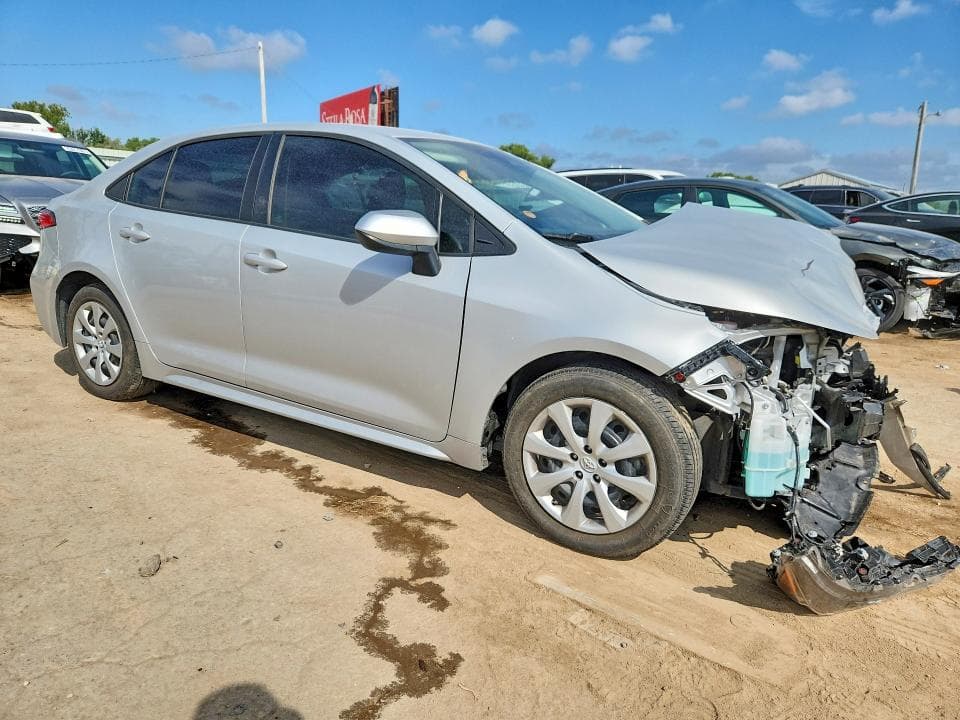 2023 TOYOTA COROLLA LE 4