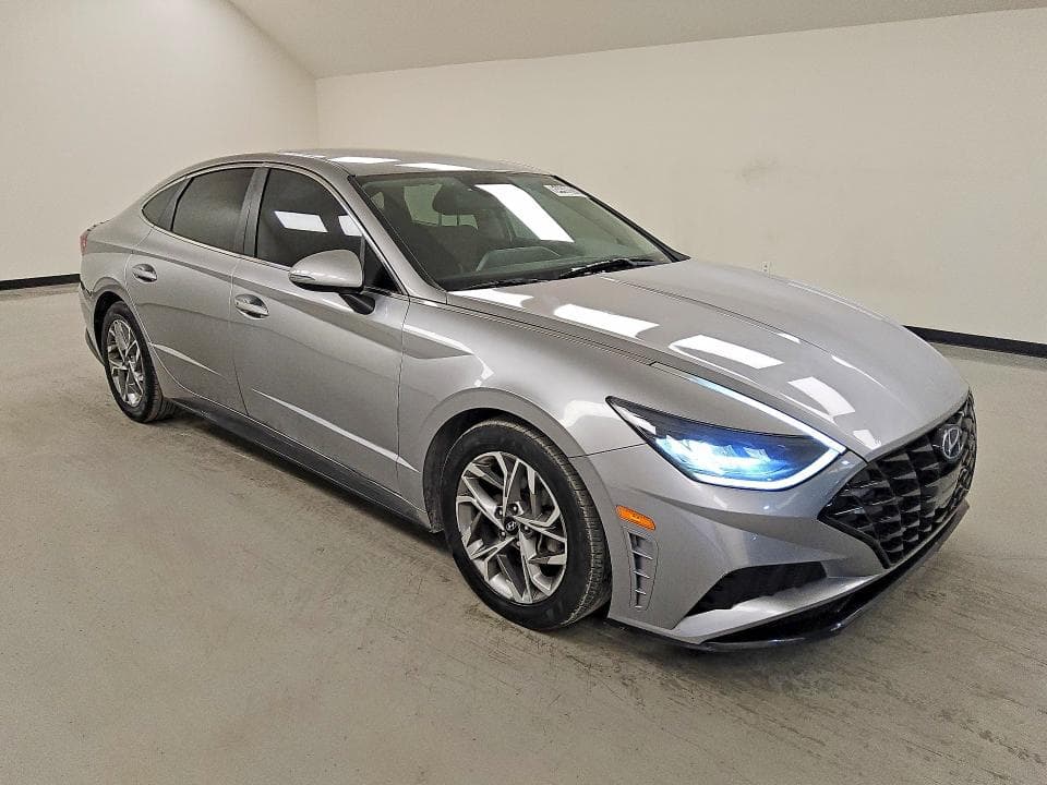 2021 HYUNDAI SONATA SEL 4