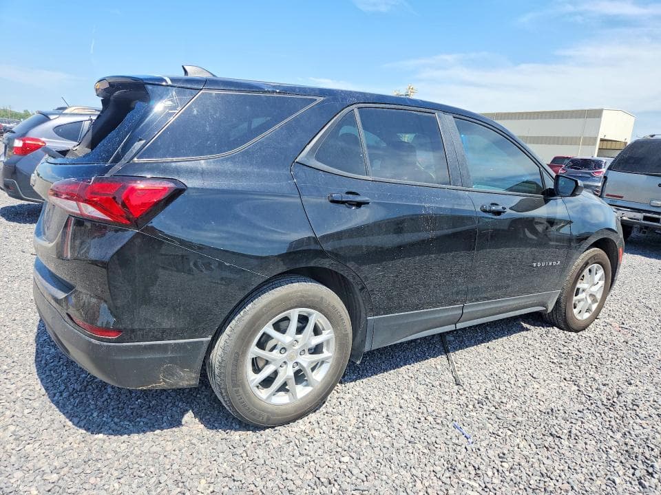 2023 CHEVROLET EQUINOX LS 3