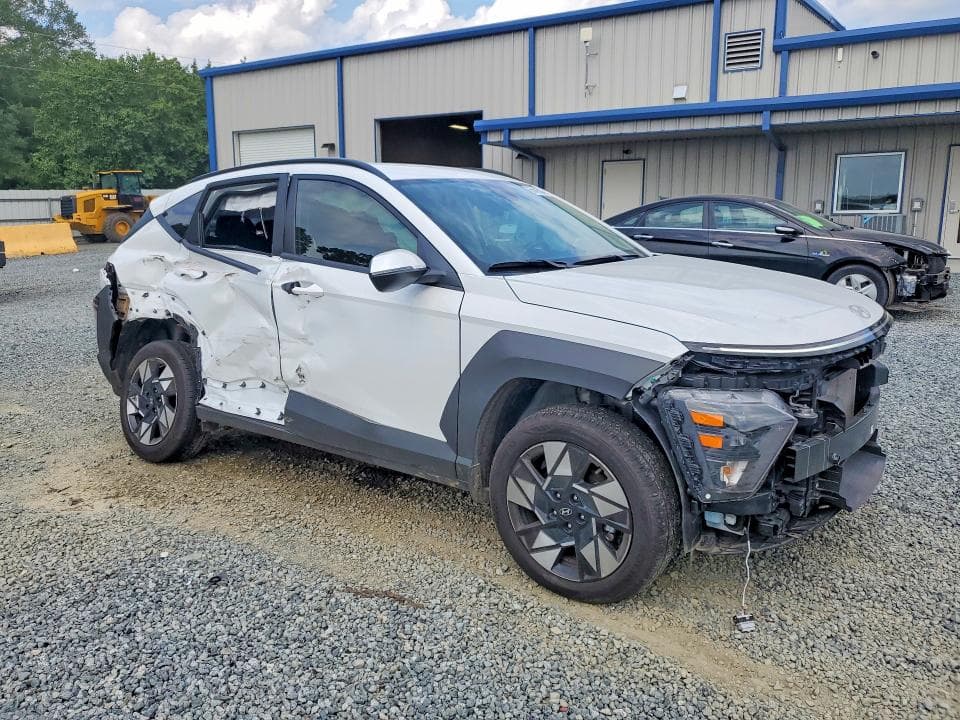 2025 HYUNDAI KONA SEL 4