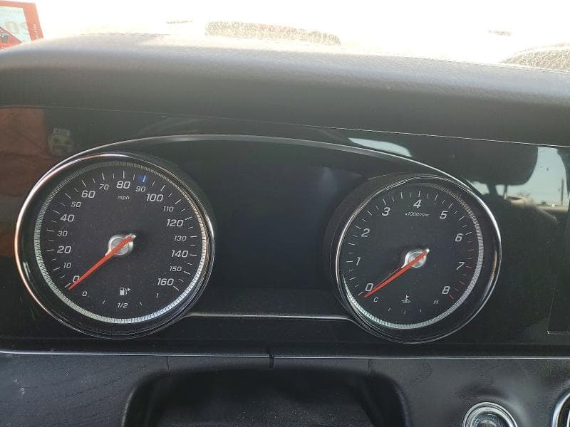 2019 MERCEDES-BENZ E 300 4MAT 9