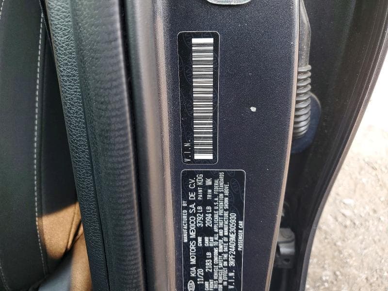 2021 KIA FORTE LXS 12