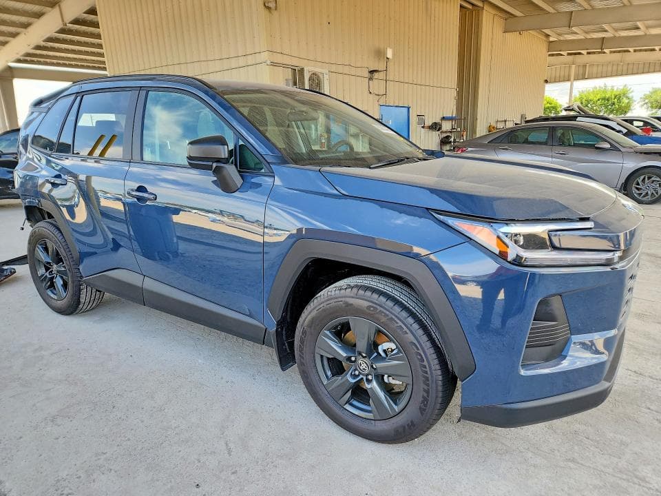 2026 TOYOTA RAV4 LE 4