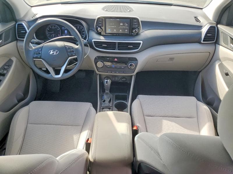 2021 HYUNDAI TUCSON SE 8