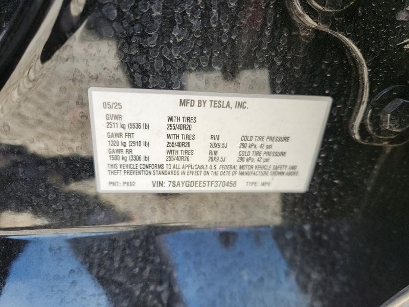 2026 TESLA MODEL Y 12