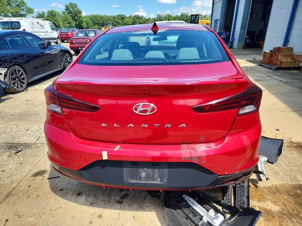 2020 HYUNDAI ELANTRA 6