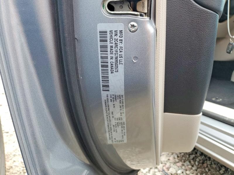 2021 CHRYSLER PACIFICA TOURING 12