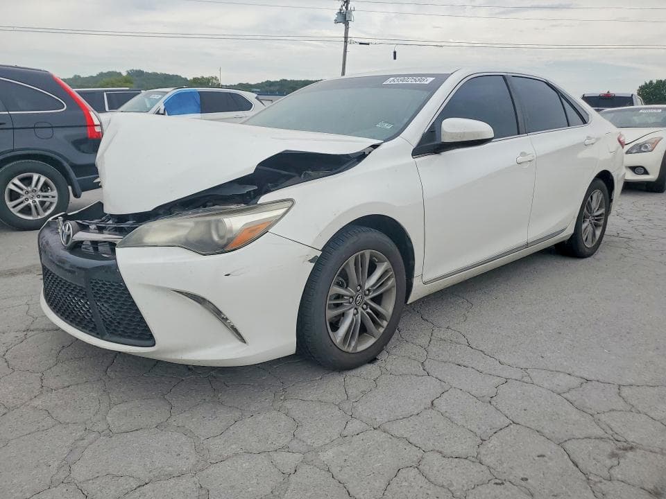 2017 TOYOTA CAMRY SE - 1