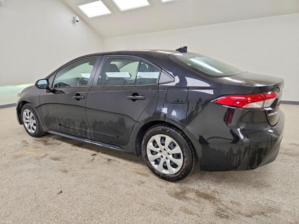 2025 TOYOTA COROLLA LE 2