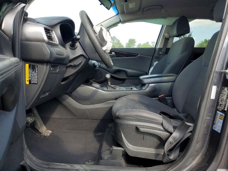 2018 KIA SORENTO LX V6 7