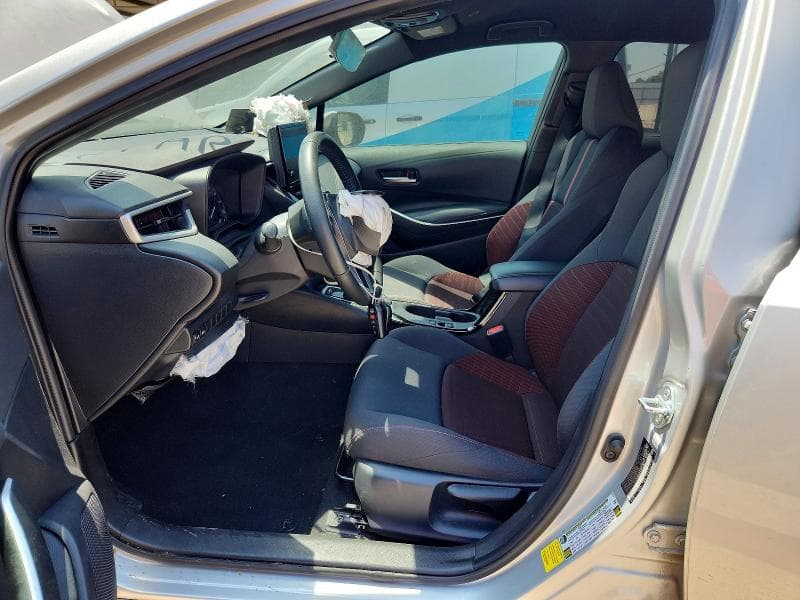 2025 TOYOTA COROLLA SE 7