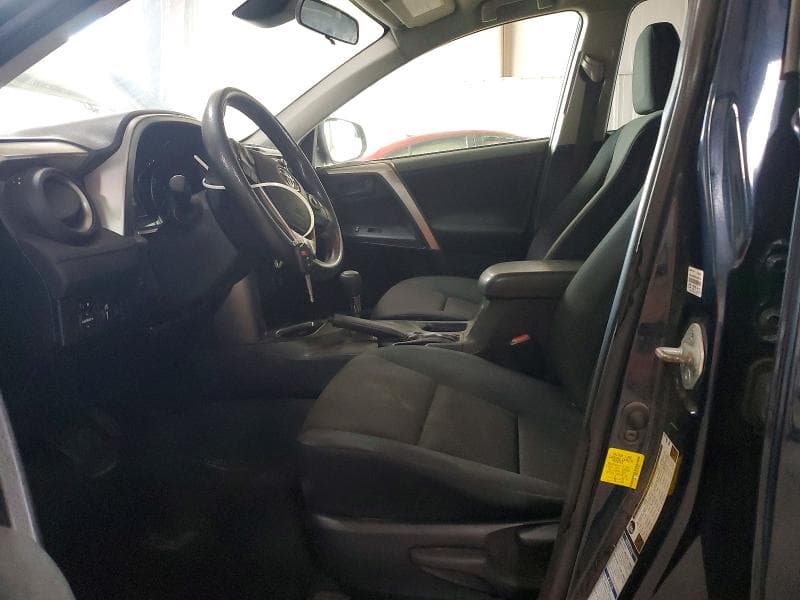 2018 TOYOTA RAV4 LE 7