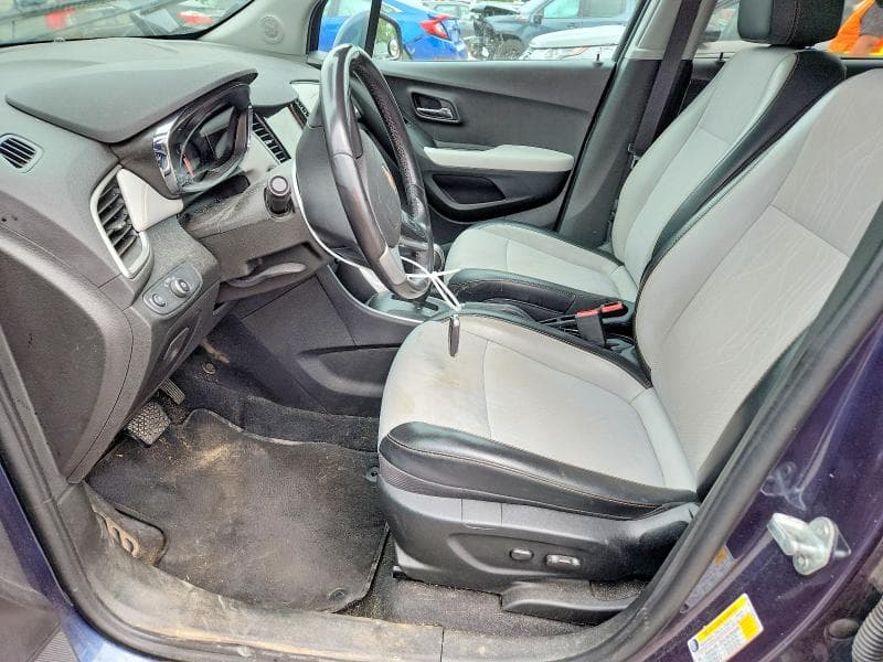 2019 CHEVROLET TRAX 1LT 7